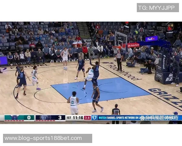 迪亚巴特生涯最佳表现狂揽18个篮板和12分助球队赢得胜利 迪亚巴特生涯最佳表现狂揽18个篮板和12分助球队赢得胜利